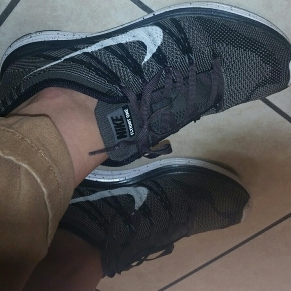 Nike Lunar Flyknit