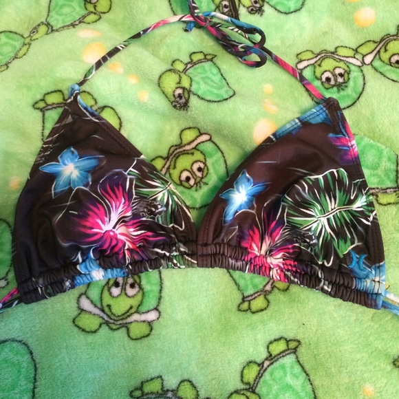 Hurley flower top