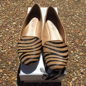 Nine West flats