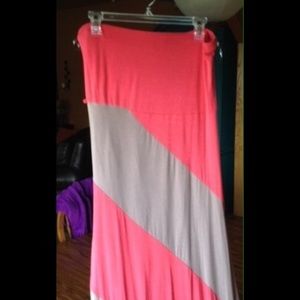 Maxi dress (coral/beige)