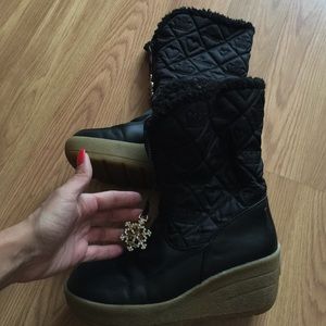 Juicy Couture limited edition snow boots