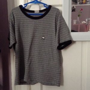 Cropped alien nadine