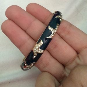 Starfish bangle