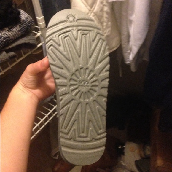 Grey tall ugg boots - Picture 4 of 4