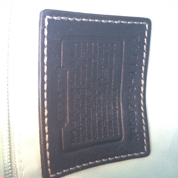 Coach black purse - Picture 3 of 4