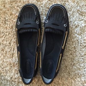 Black Sperry's