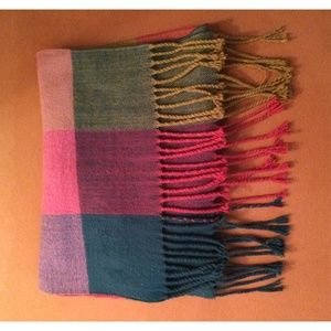 Multicolored Plaid scarf