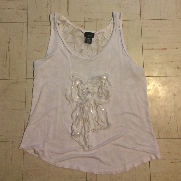 Cream bow and lace tank top :)