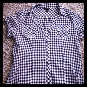 Banana Republic Gingham Short Sleeve Button Down