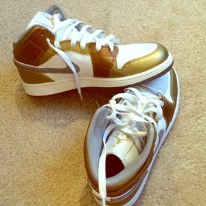 brand new womens air jordans