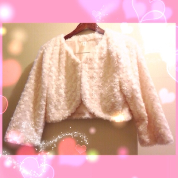 Vintage Jackets & Blazers - Hold 2/18🌸white soft🌱fluffy sweater jacket