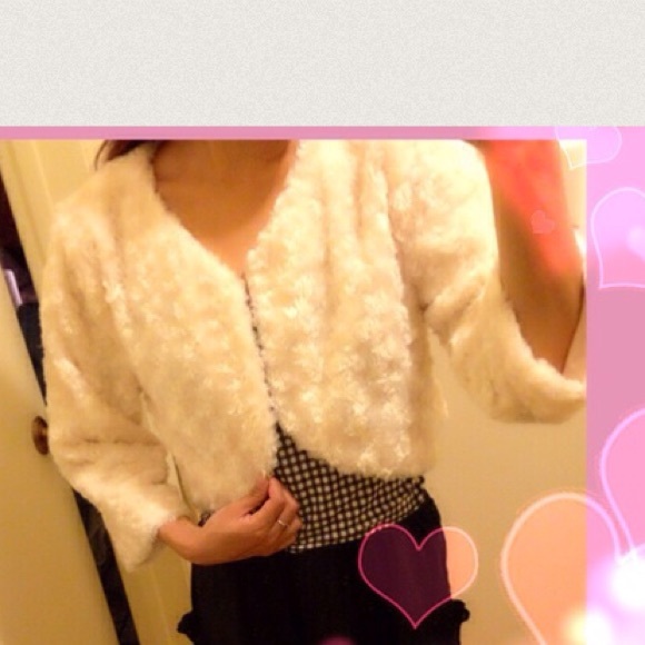 Hold 2/18🌸white soft🌱fluffy sweater jacket - Picture 3 of 3