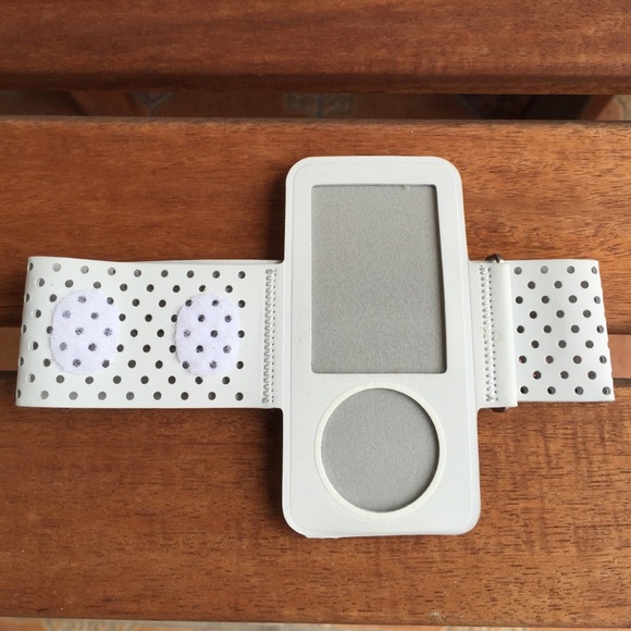 iPod Apple Nano Armband Case 4th or 5th generation