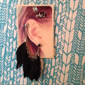 Black Feather Statement earring