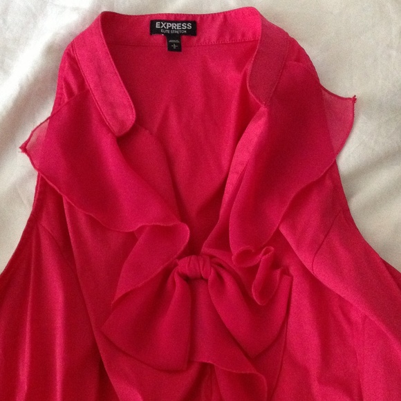Express Blouses - Picture 2 of 3