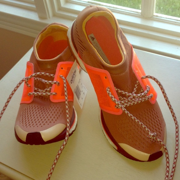 💥Stella McCartney for Adidas Kicks!!