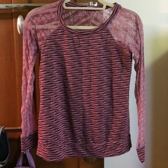 Nordstrom lace and cotton top