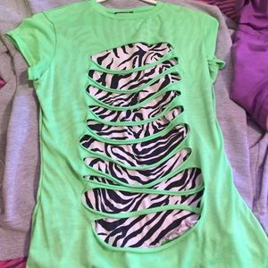 Popular sports ripped front tee