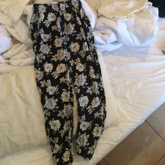Brandy Melville Flowy Pants