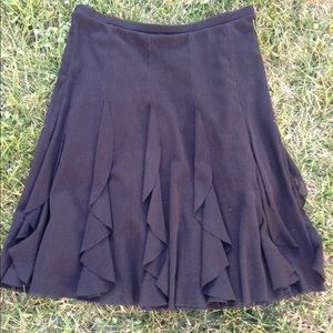 ❗️FINAL PRICE ❗️Warren Wear petal pleat skirt