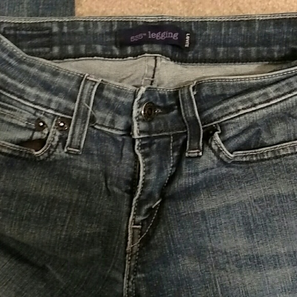 Dark Washes Levi's Jeans! - Picture 4 of 4