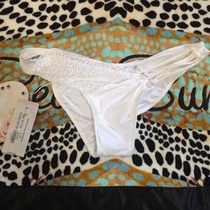 Beach Bunny Big Girls Don't Cry Bottom L