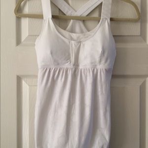 Lululemon Stuff your bra tank in sz 4-white/ivory