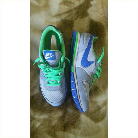 Nike Eclipse 2
