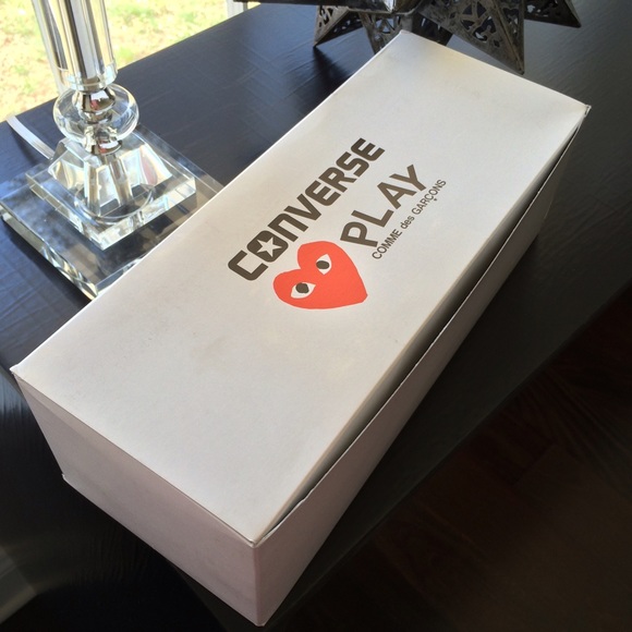 NWT Comme des Garçon Converse
