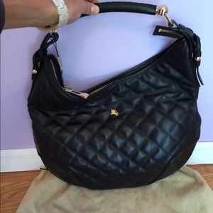 Burberry quilted black leather hoxton hobo