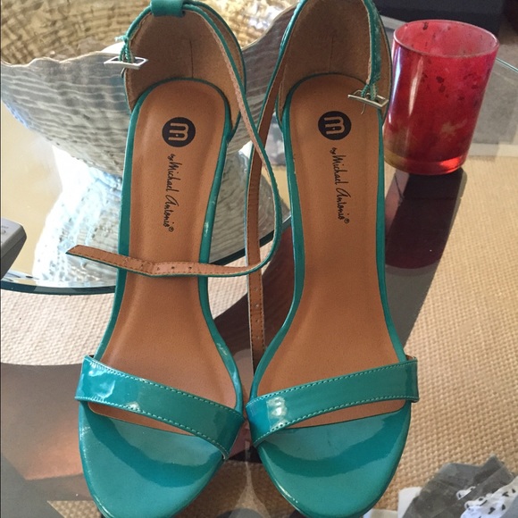 Teal Heels