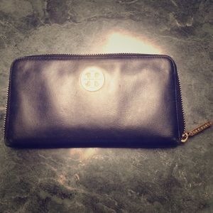 Tory Burch Wallet