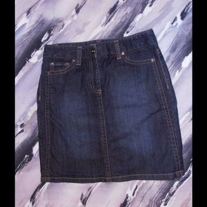 Ann Taylor hi-waist denim skirt