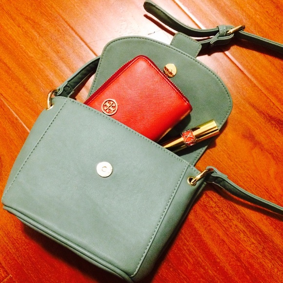 Mint green crossbody bag