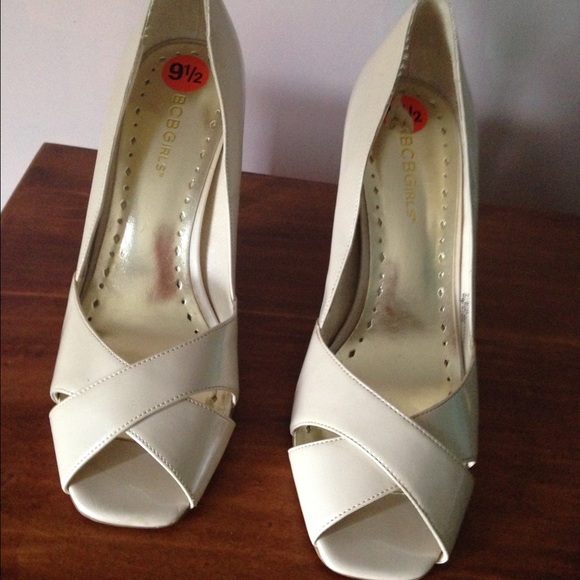 Cream/ivory heels