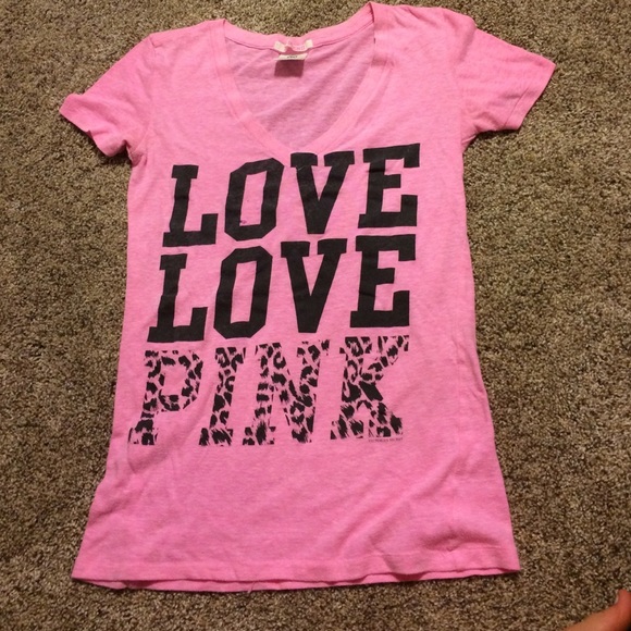 Love pink tee