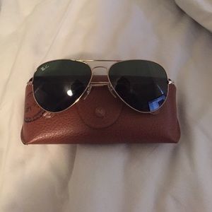 Ray Ban Aviator Classic sunglasses