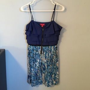 Elle dress.  In good condition