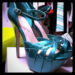 Turquoise Peep Toe Platform Heels