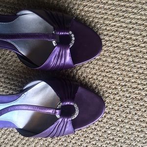 Nine West Shoes - Reduced ✂️ Metallic Purple Sandals | Nine West Nine West Shoes - Reduced ✂️ Metallic Purple Sandals | Nine West