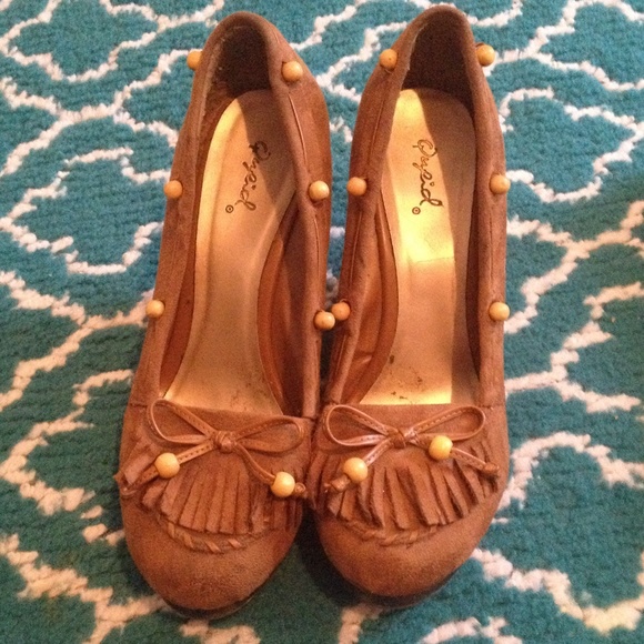 Qupid moccasin wedges