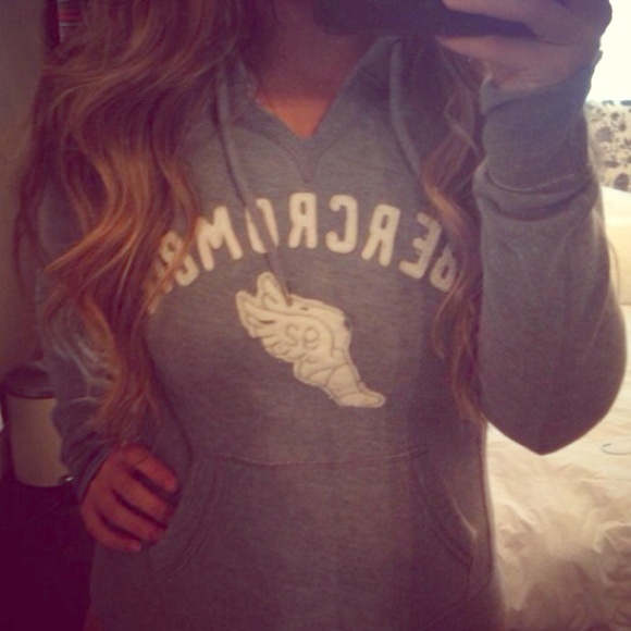Abercrombie & Fitch Sweaters - Abercrombie hoodie