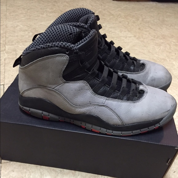 Men Air Jordan Retro 10s - Picture 3 of 4