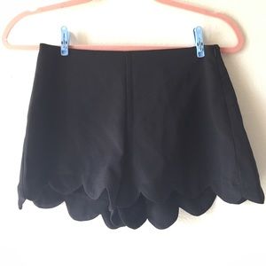 💥BUNDLED💥Simple black shorts