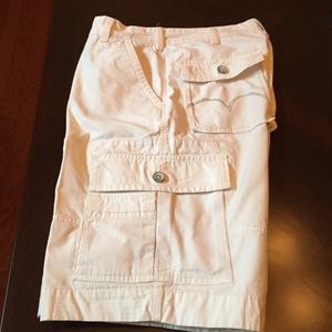 Men's Levi's White cargo shorts