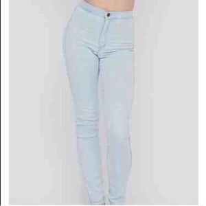 Easy jeans Size Medium