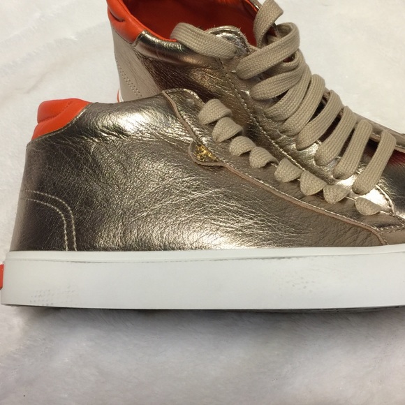 ✋🏻sold✋🏻 🎉PM editor pick🎉  Tory Burch sneakers - Picture 4 of 4