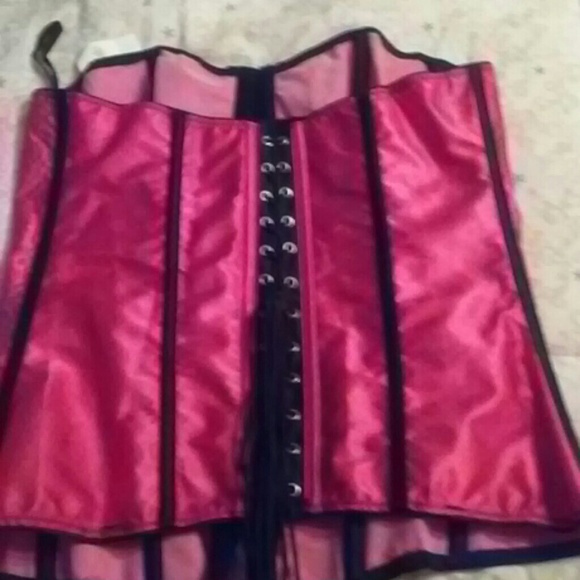 Top - Picture 2 of 3