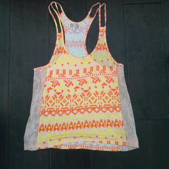 Tank top - Picture 1 of 1