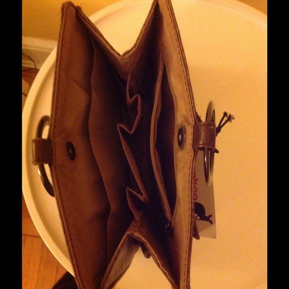 Original POUCHEE. Brown leather . NWT. - Picture 2 of 4